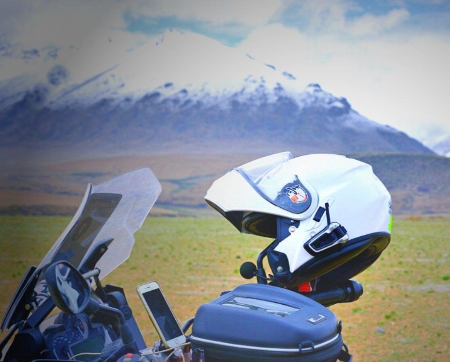 Cardo Packtalk Bold Review IX Magazine